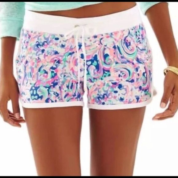 Lilly Pulitzer Chrissy Short - La Playa - Picture 1 of 2